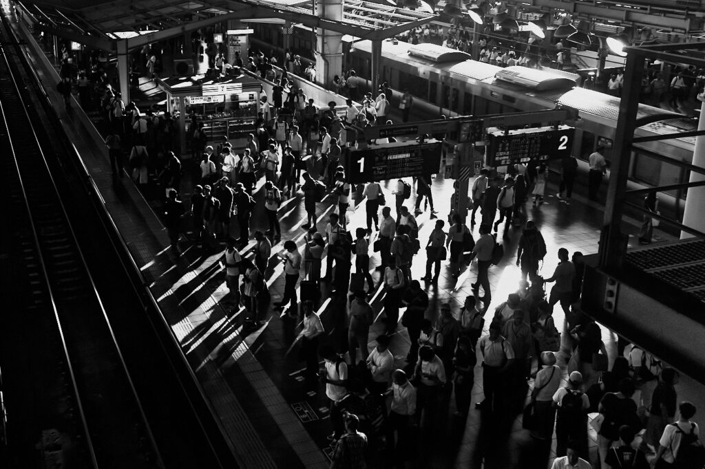 HIGH CONTRAST – 05